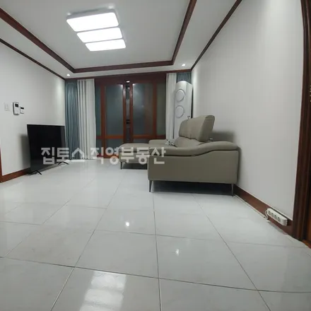 Image 2 - 서울특별시 강남구 논현동 182-11 - Apartment for rent