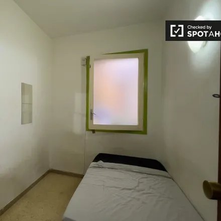 Rent this 5 bed room on Rocket Hostels Gràcia in Carrer de la Mare de Déu del Coll, 59