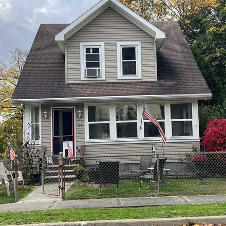Buy this 3 bed house on 63 Oakdale Avenue in City of Poughkeepsie, NY 12601
