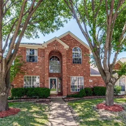 Buy this 4 bed house on 8752 Clearlake Drive in Rowlett, TX 75088