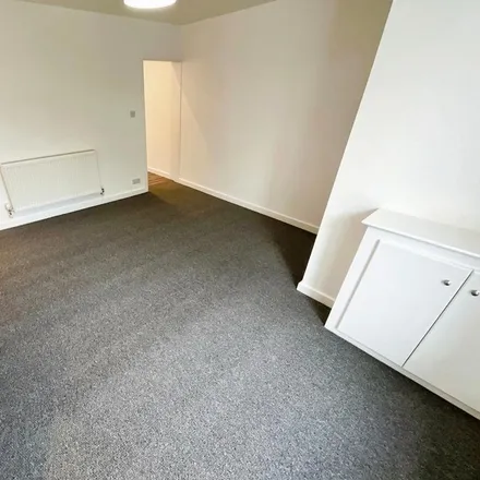 Image 7 - unnamed road, Shawforth, OL12 8NF, United Kingdom - Townhouse for rent