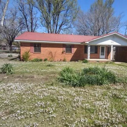 Buy this 3 bed house on 249 South Apple Street in Beebe, AR 72012