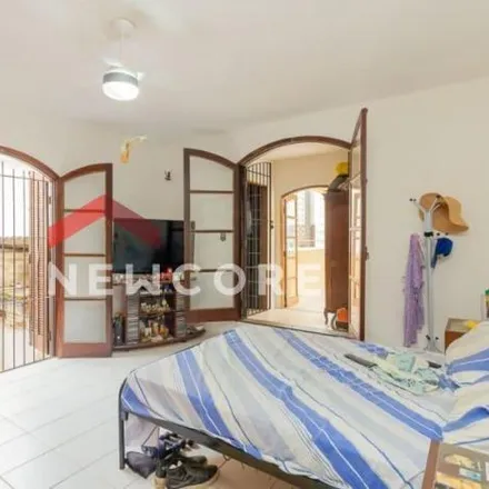 Buy this 3 bed house on Rua Copacabana 600 in Imirim, São Paulo - SP