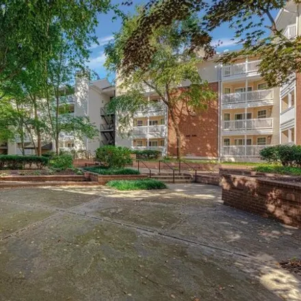 Image 3 - Fountains At McLean, 1503 Lincoln Center Court, McLean, VA 22102, USA - Condo for sale