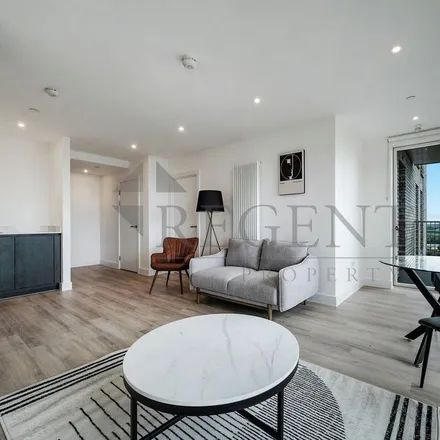Image 2 - Friary Road, London, W3 6NN, United Kingdom - Apartment for rent
