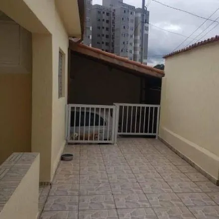 Buy this 2 bed house on Rua Geni Goes de Moraes in Serpa, Caieiras - SP
