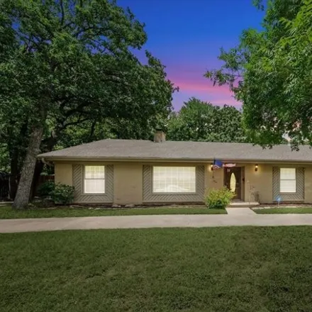 Buy this 4 bed house on 1914 Windlea Dr in Euless, Texas