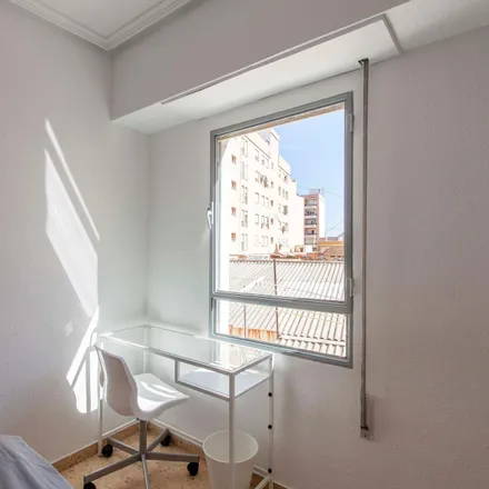 Image 2 - Carrer de Dolores Marqués, 20, 46020 Valencia, Spain - Room for rent