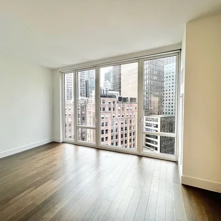 Rent this 1 bed apartment on Winstar Building in 685 3rd Avenue, New York