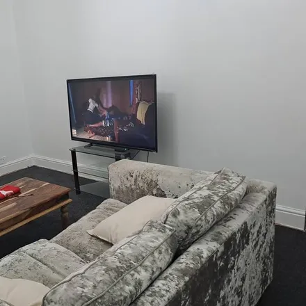 Image 2 - Tameside, M43 6PW, United Kingdom - House for rent