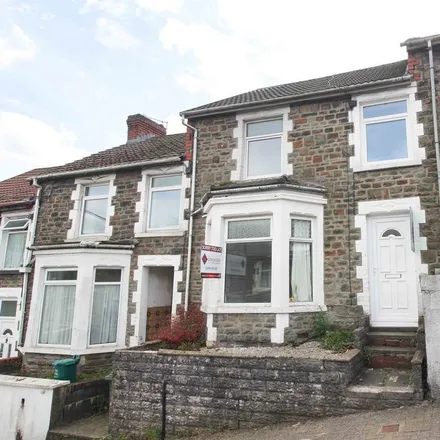 Rent this 3 bed townhouse on Stow Hill in Y Graig, CF37 1RZ