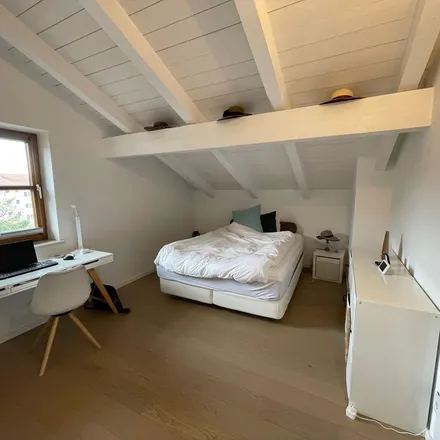 Rent this 3 bed apartment on Rottenbucher Straße 19 in 82166 Gräfelfing, Germany