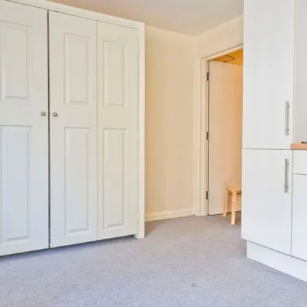 Rent this 1 bed apartment on Arsenal Mini Mart in Hornsey Road, London