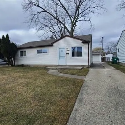 Buy this 3 bed house on 6307 Helen Street in Garden City, MI 48135