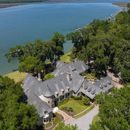 Buy this 6 bed house on Seven Oaks Drive in Beaufort County, SC