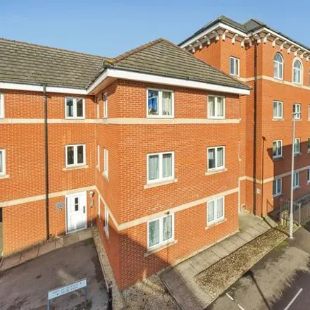 Buy this 2 bed apartment on Paddington Drive in Penzance Drive, Swindon