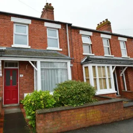 Rent this 2 bed townhouse on 24 Queens Road in Wellingborough, NN29 7SA