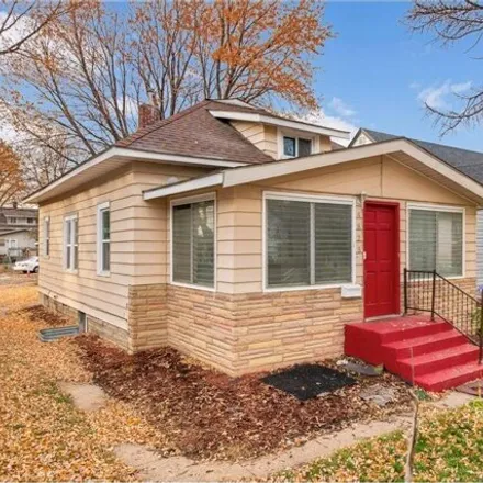 Buy this 3 bed house on 4823 North Bryant Avenue in Minneapolis, MN 55430