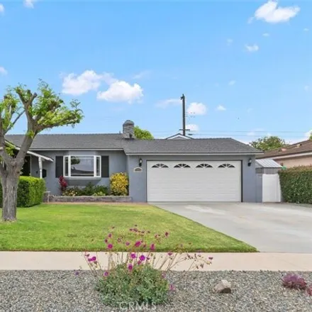 Buy this 4 bed house on 13552 Chestnut Street in Westminster, CA 92683