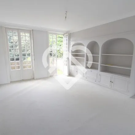 Rent this 1 bed apartment on 11 Allée de la Clairière in 59491 Villeneuve-d'Ascq, France