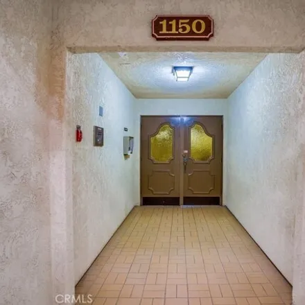 Image 2 - 1158 West 13th Street, Los Angeles, CA 90731, USA - Condo for sale