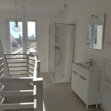 Rent this 2 bed apartment on 3 Rue de Châteaudun in 28100 Dreux, France