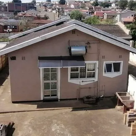 Rent this 3 bed apartment on unnamed road in Msunduzi Ward 10, Msunduzi Local Municipality