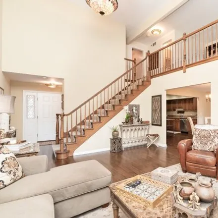 Image 2 - 11110 Indian Woods Drive, Lyons Township, IL 60525, USA - Townhouse for sale