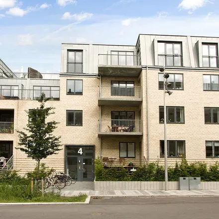 Rent this 3 bed apartment on Flintholm Allé 20 in 2000 Frederiksberg, Denmark
