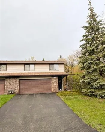 Image 1 - 14283 Golf View Drive, Eden Prairie, MN 55346, USA - House for sale