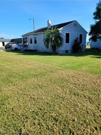 Image 2 - Central State Bank, West Sagamore Avenue, Clewiston, Hendry County, FL, USA - House for sale