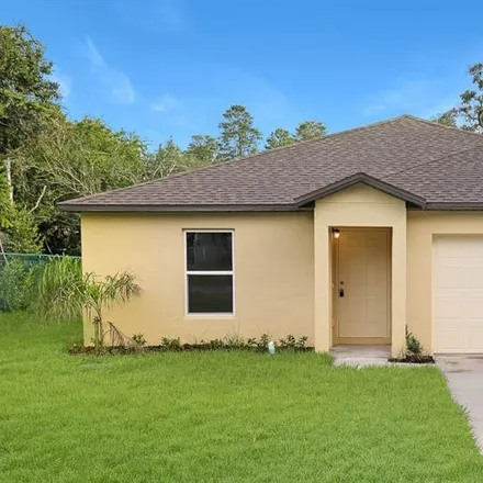 Rent this 4 bed house on 7431 Navajo Trail in Weeki Wachee Acres, Spring Hill
