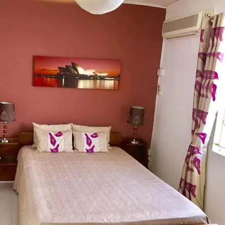 Rent this 3 bed house on Dive Drem Divers Mauritius in Jhuboo Avenue, Résidence Fleury sur Mer