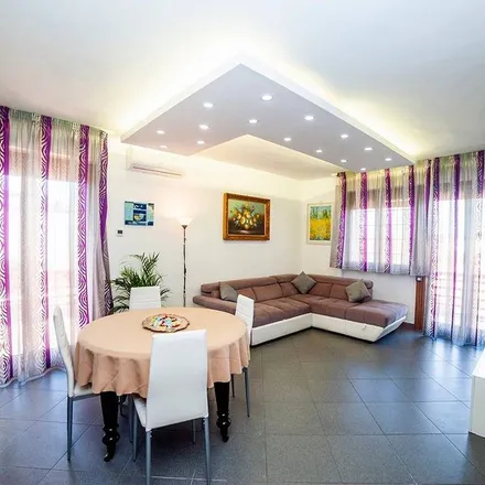 Rent this 3 bed apartment on Via Giulio Cesare in 00058 Santa Marinella RM, Italy