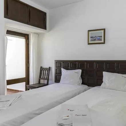 Rent this 5 bed apartment on Avenida de Portugal in 8900-431 Monte Gordo, Portugal