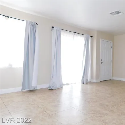 Image 5 - West Patrick Lane, Spring Valley, NV 89118, USA - House for rent