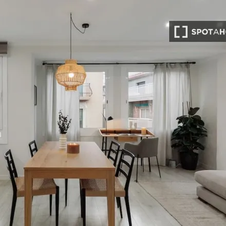 Rent this 2 bed apartment on Carrer de Muntaner in 531, 08001 Barcelona