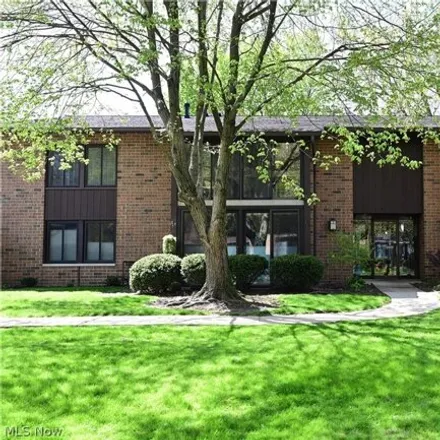 Buy this 2 bed condo on Maple Ridge Road in North Olmsted, OH 44126