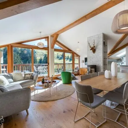 Buy this 3 bed apartment on Résidence 1650 in Rue Sainte-Blandine, 73120 Courchevel