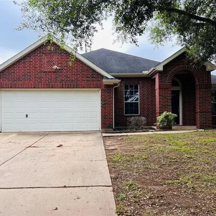 Rent this 3 bed house on 2879 Lost Filed Lane in Fort Bend County, TX 77406