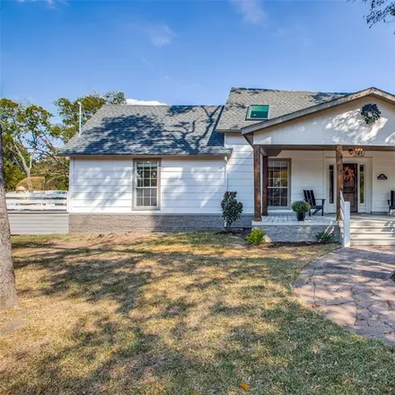 Buy this 3 bed house on 313 Chicken Street in Weston, Collin County