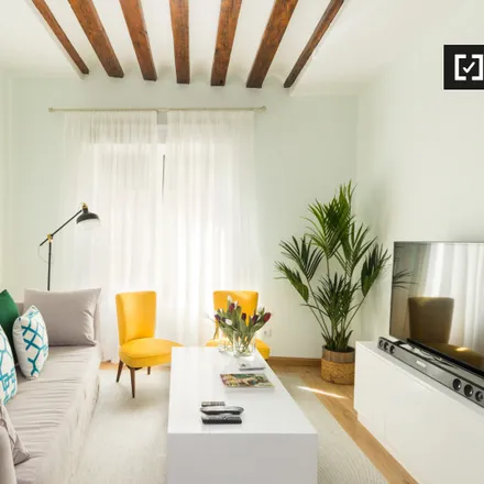 Rent this 1 bed apartment on Madrid in Junta Municipal de Distrito Centro., Calle de Calderón de la Barca