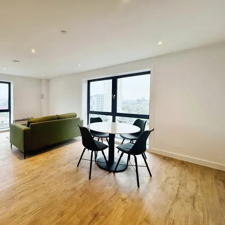 Rent this 2 bed apartment on Railway Street in Leeds, LS9 8HB