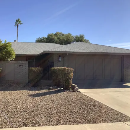 Rent this 3 bed house on 15219 North Ridgeview Road in Sun City, AZ 85351