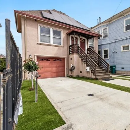 Image 2 - 1122;1124 53rd Street, Oakland, CA 94608, USA - House for sale