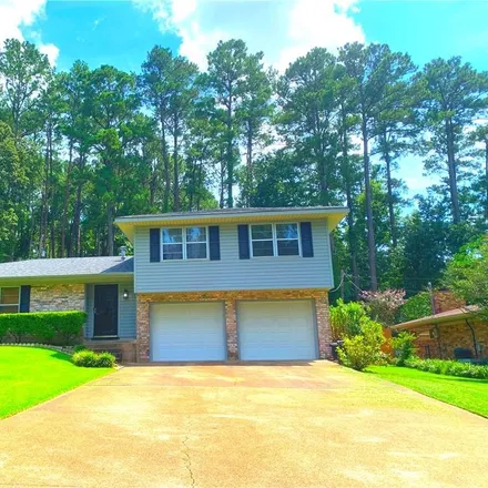 Buy this 3 bed house on 3200 Crestview Drive in Pineville, LA 71360