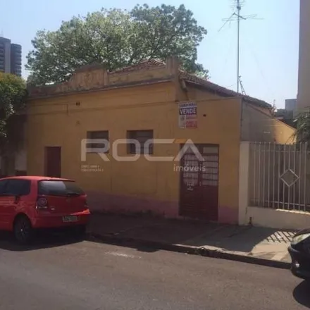 Buy this 2 bed house on Rua Aquidaban 490 in Centro, São Carlos - SP