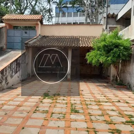 Buy this 3 bed house on Avenida São Roque in Bairro Da Estação, São Roque - SP