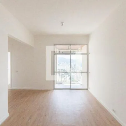 Rent this 3 bed apartment on Avenida Paula e Sousa in Maracanã, Rio de Janeiro - RJ