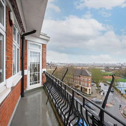 Image 5 - Palace Court, 18-28 Finchley Road, London, NW3 6DN, United Kingdom - Apartment for rent